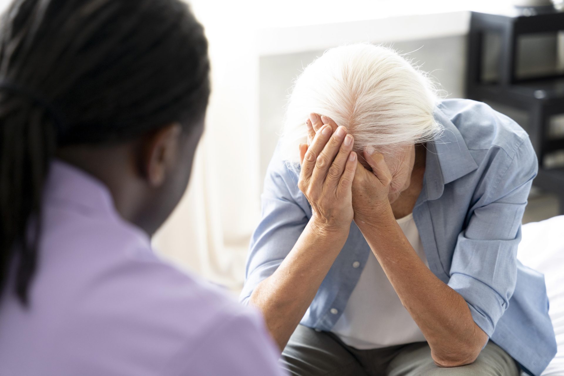 Depresión en el adulto mayor: síntomas y tratamiento