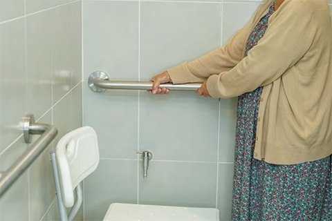 baños adaptados para personas mayores