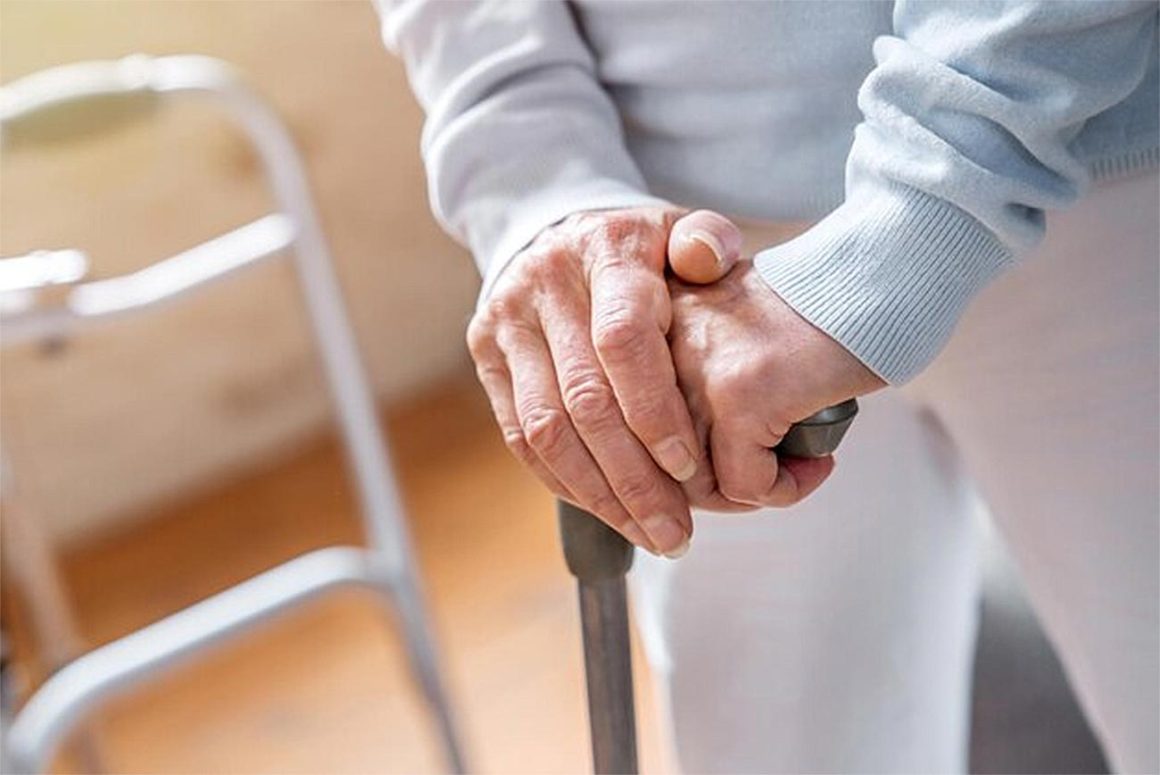 Terapia ocupacional a domicilio: cómo se aborda en la persona mayor