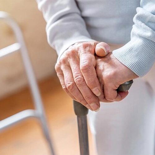 Terapia ocupacional a domicilio: cómo se aborda en la persona mayor